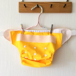 画像3: ひまわり イエロー【布おむつ本舗オリジナル】ポケット式 ワンサイズおむつカバー （マジックテープ/ツルツル生地） (3)