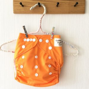 画像2: 蜜柑【布おむつ本舗オリジナル】ポケット式 ワンサイズおむつカバー （スナップ/ツルツル生地）オレンジ (2)