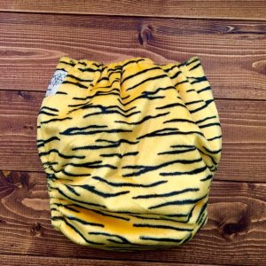 画像3: 鬼のパンツ♪トラ【布おむつ本舗オリジナル】ポケット式ワンサイズおむつカバー（マジックテープ/ミンキー素材）とら 虎 寅  (3)