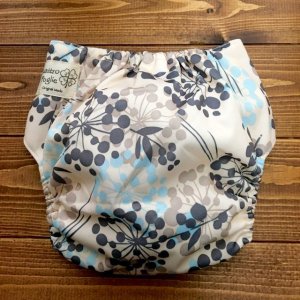 画像3: 「北欧ボタニカル」立ったまま履ける パンツ型ワンサイズおむつ トレパンにも♪花、植物 (3)