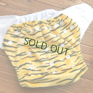 画像2: 「トラ」鬼のパンツ〜♪ 立ったまま履けるパンツ型ワンサイズおむつ トレパンにも♪人気！ 【節分】とら 虎 寅 鬼のパンツ (2)