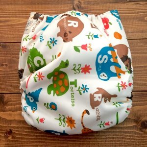 画像2: アニマルアルファベット【布おむつ本舗オリジナル】ポケット式ワンサイズおむつカバー（スナップ/ツルツル生地） (2)