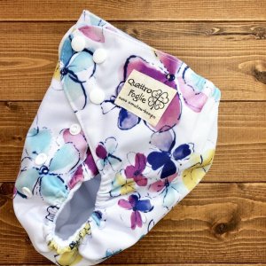 画像2: 水彩フラワー【布おむつ本舗オリジナル】ポケット式ワンサイズおむつカバー（スナップ/ツルツル生地）花柄 (2)
