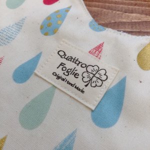 画像4: キラリ⭐︎しずくちゃん【ハンドメイド超吸収スタイ】マイクロファイバー×コットン生地のよだれかけ【スタイ5枚以上まとめ買いで送料無料!】雨 雫 (4)