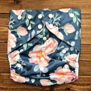 画像1: 【2~7歳向け/BIGサイズ】「ROSEフラワー」ポケット式ワンサイズおむつ/立体ギャザー付き（スナップ/ツルツル生地）バラ,花柄 (1)