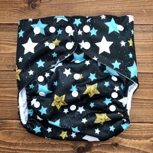 画像1: 【2~7歳向け/BIGサイズ】 星柄ブラック ポケット式  ワンサイズおむつ/立体ギャザー付き（スナップ/ツルツル生地） (1)