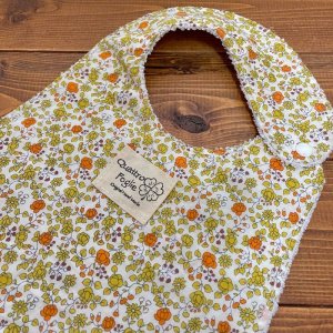 画像2: 【超吸収!魔法のスタイ】小花(イエロー)【ハンドメイド】マイクロファイバー×コットン生地のよだれかけ【スタイ5枚以上まとめ買いで送料無料!】黄色フラワー (2)