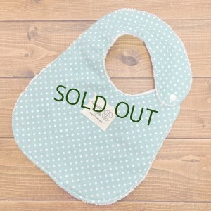 画像1: 【超吸収！魔法のスタイ】ナチュラルドット（くすみブルー）【ハンドメイド】マイクロファイバー×コットン生地のよだれかけ【スタイ５枚以上まとめ買いで送料無料！】ナチュラル,水玉 (1)