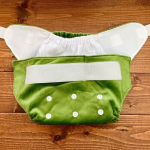 画像2: もこもこ抹茶【布おむつ本舗オリジナル】ポケット式 ワンサイズおむつカバー ふんわり （マジックテープ/ミンキー素材）モコモコ くっきりカラー グリーン (2)