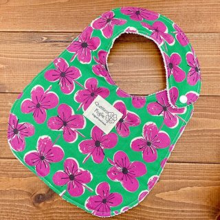 よだれの多い赤ちゃん必見！超吸収☆マイクロファイバースタイ