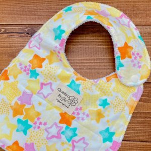画像2: 【超吸収！魔法のスタイ】水彩スター（イエロー系）【ハンドメイド】マイクロファイバー×コットン生地のよだれかけ【スタイ５枚以上まとめ買いで送料無料！】星柄 (2)