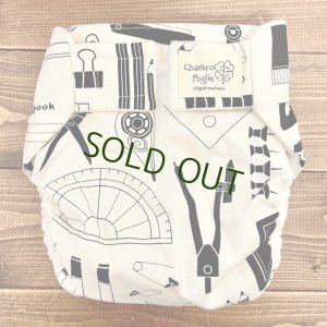 画像1: 【限定SALE】ステーショナリー（きなり）【よつばのおむつ/日本製/ハンドメイド】布おむつカバー （透湿性防水布使用）文房具 (1)