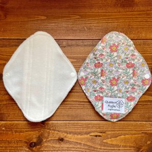 画像2: 【送料無料】ハンドメイド   温活♪布ライナー3枚セット おりもの・軽い尿もれ用/繰り返し使えてお肌に優しい (2)