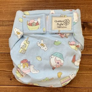 画像1: 夏の白くま（水色）【よつばのおむつ/日本製/ハンドメイド】 布おむつカバー （透湿性防水布使用）かき氷,フルーツ,シロクマ,白熊 (1)
