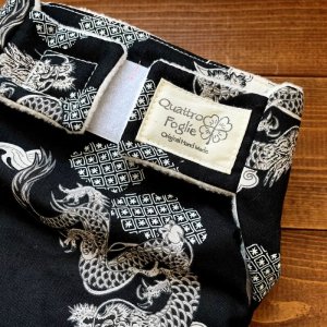 画像2: 和柄黒龍【よつばのおむつ/日本製/ハンドメイド】布おむつカバー (透湿性防水布使用) (2)