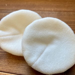 内側:薄手のマイクロフリース
