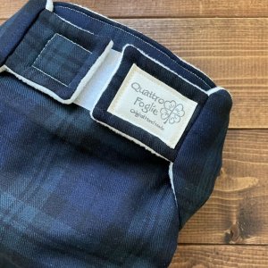 画像2: 制服みたいなブラックウォッチ 【よつばのおむつ/日本製/ハンドメイド】 布おむつカバー (透湿性防水布使用)タータンチェック (2)
