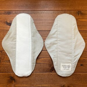 画像30: 【５枚以上まとめ買いで送料無料】 手作り布ナプキン 防水・昼・多い日用 【レギュラーMサイズ】繰り返し使えてお肌に優しい♪ハンドメイド (30)