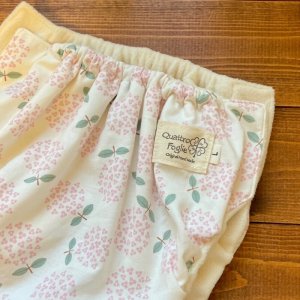 画像2: 北欧アジサイ（ピンク） 【トレパンM~L】立ったまま交換出来る♪ パンツ型おむつカバー（防水） (2)