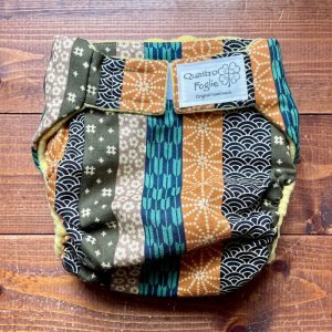 画像1: 和柄ストライプ【よつばのおむつ/日本製/ハンドメイド】 布おむつカバー （透湿性防水布使用）再販無し (1)