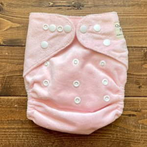 画像1: 早い者勝ち¥0プレゼント 【お買い上げ10,000円以上特典】 ワンサイズおむつ「もこもこいちごみるく スナップ」 (1)