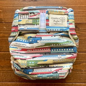 画像2: 【受注製作】電車 【よつばのおむつ/日本製/ハンドメイド】 布おむつカバー （透湿性防水布使用）列車,新幹線,男の子※ご希望のサイズをお知らせください (2)
