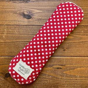 画像5: 【5枚以上まとめ買いで送料無料】 手作り布ナプキン「キャンディドット（赤）」 ｜防水・昼・多い日用【レギュラーMサイズ】 繰り返し使えてお肌に優しいハンドメイド (5)