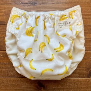 画像1: 【受注製作】ごきげんバナナ【大きいトレパン XL:90-110】 パンツ型おむつカバー（防水）立ったまま交換出来る♪ (1)