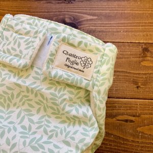 画像2: 【受注製作】ナチュラルリーフ(グリーン) 【よつばのおむつ/日本製/ハンドメイド】 布おむつカバー (透湿性防水布使用) ※ご希望のサイズをお知らせください (2)