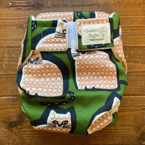 別売り：おむつカバーもあります