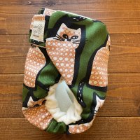 画像1: にゃっとグリーン 【よつばのおむつ/日本製/ハンドメイド】 布おむつカバー （透湿性防水布使用）猫,緑,北欧