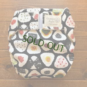 画像1: ノリノリおむすび 【よつばのおむつ/日本製/ハンドメイド】 布おむつカバー （透湿性防水布使用） (1)