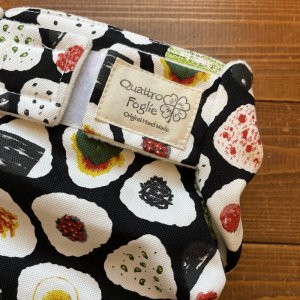 画像2: ノリノリおむすび 【よつばのおむつ/日本製/ハンドメイド】 布おむつカバー （透湿性防水布使用） (2)