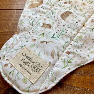 画像2: 【5枚以上まとめ買いで送料無料】 手作り布ナプキン「森のオトモダチ-ナチュラルアニマルズ」 ｜防水・昼・多い日用【レギュラーMサイズ】 繰り返し使えてお肌に優しいハンドメイド (2)