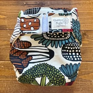 画像1: 北欧の台所（やさいのきもち） 【よつばのおむつ/日本製/ハンドメイド】 布おむつカバー （透湿性防水布使用）野菜,ベジタブル (1)