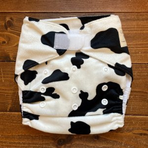 画像1: 早い者勝ち¥0プレゼント 【お買い上げ12,000円以上特典】 訳ありワンサイズおむつ 「牛（マジックテープ/ミンキー）」 (1)