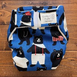 画像1: おすましクマさん（ブルー） 【よつばのおむつ/日本製/ハンドメイド】 布おむつカバー （透湿性防水布使用）くま,熊 (1)