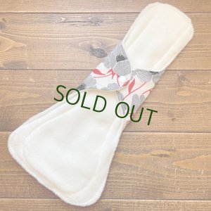 画像3: 夜用布ナプキン30cm 多い日も安心の防水仕様 北欧-凛花 【ハンドメイド】レッド (3)