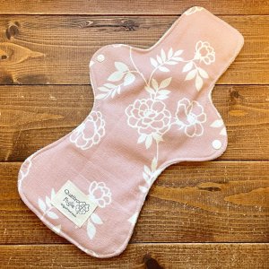 画像1: 夜用布ナプキン30cm 多い日も安心の防水仕様 北欧ぬくもりフラワー 【ハンドメイド】ピンク (1)