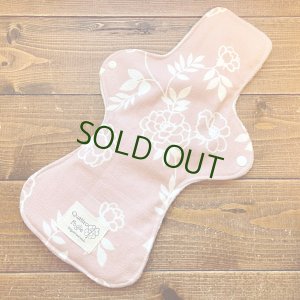 画像1: 夜用布ナプキン30cm 多い日も安心の防水仕様 北欧ぬくもりフラワー 【ハンドメイド】ピンク (1)