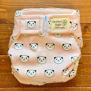 画像1: にっこりパンダちゃん（ピンク） 【よつばのおむつ/日本製/ハンドメイド】 布おむつカバー （透湿性防水布使用）アニマル (1)