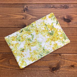画像1: ¥0プレゼント 【お買い上げ5,555円以上特典】  布おしりふき  「水彩ミモザ」 (1)