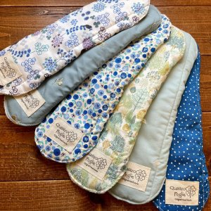 画像6: 布ナプキンお楽しみ3枚セット｜レギュラーMサイズ（防水・昼/多い日用）柄は店長おまかせ♪繰り返し使えてお肌に優しいハンドメイド【クリックポスト送料無料】 (6)