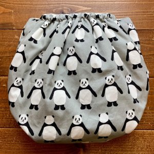 画像3: こっちむいてパンダ（グレー）透湿性防水布入りトレパン【ハンドメイド】立ったまま交換出来る♪ パンツ型おむつカバー (3)