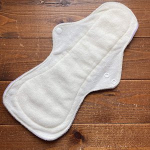 画像2: ¥0プレゼント【お買い上げ10,000円以上特典】非売品の夜用布ナプキン (2)