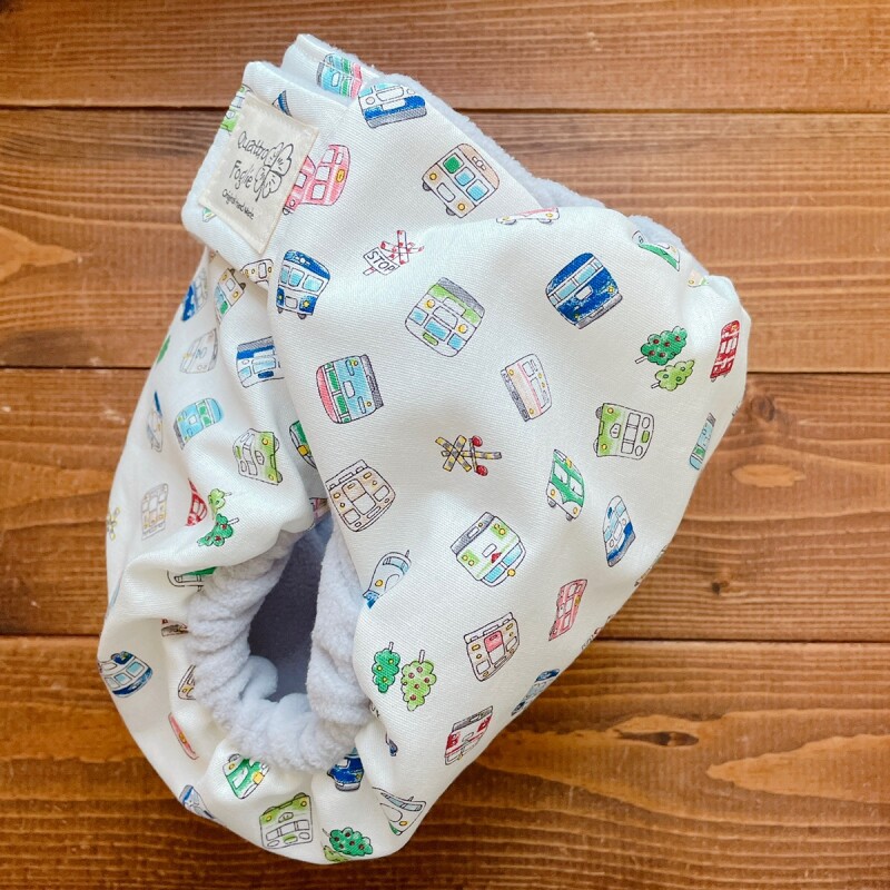 よつばのおむつ 日本製ハンドメイド 布おむつカバー 透湿性防水布使用 電車